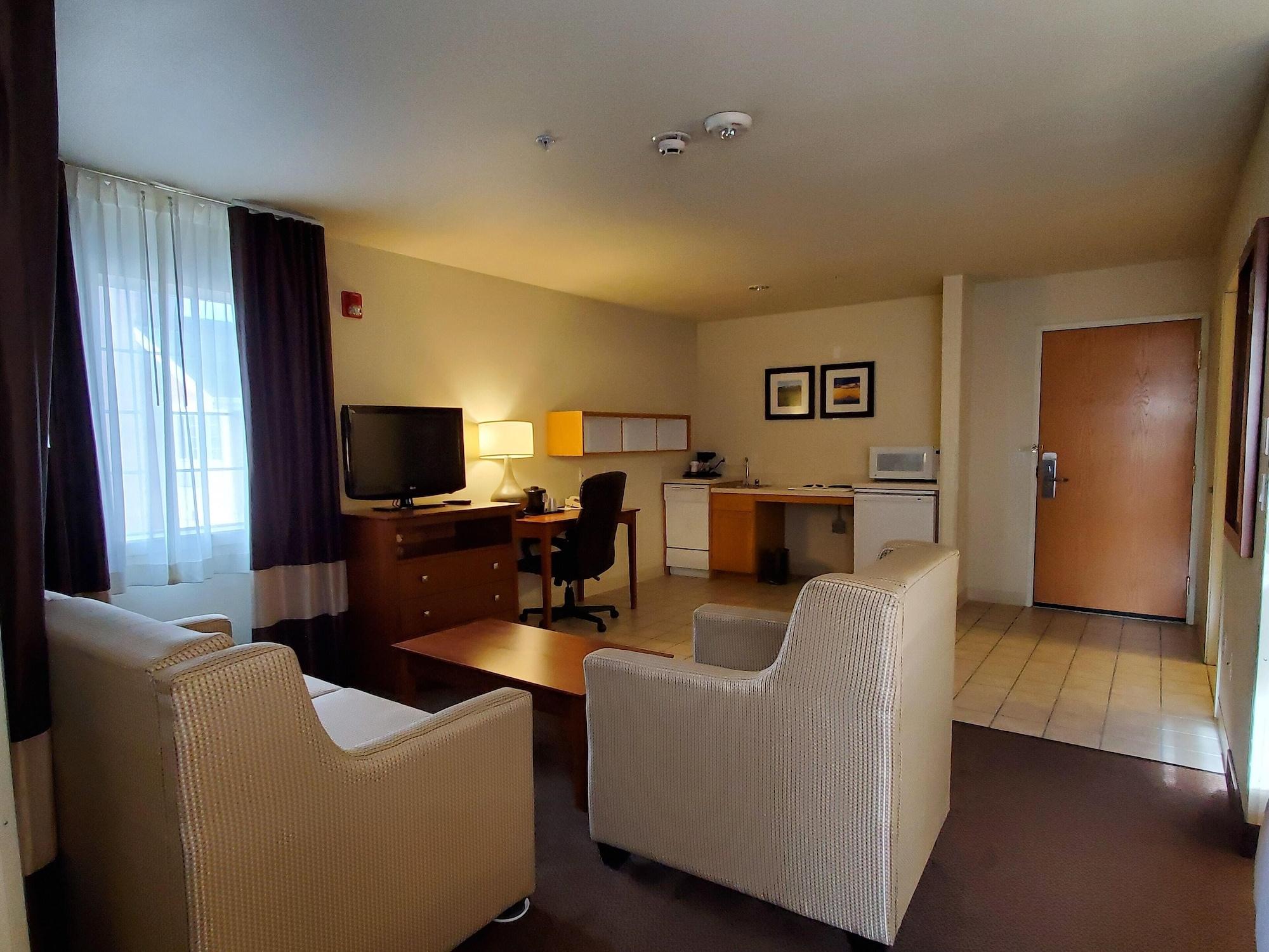 Country & By Radisson, Bend, Or Hotel 2*