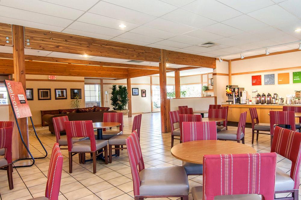 Hotel Country & By Radisson, Bend, Or Bend
