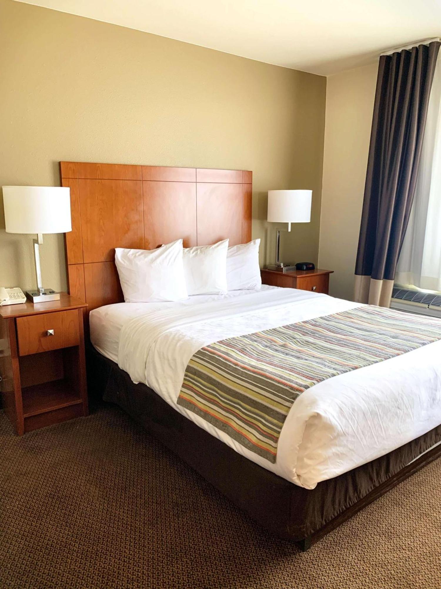 Country & By Radisson, Bend, Or 2* Bend
