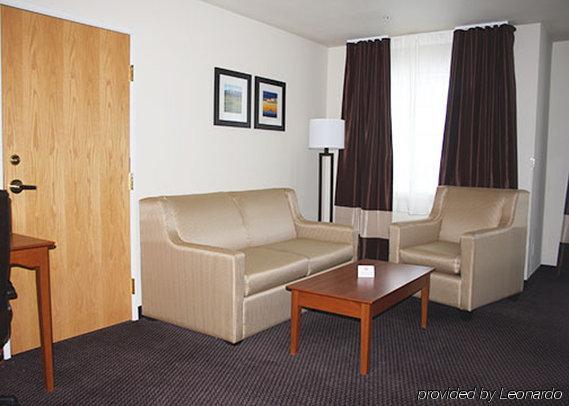 Country & By Radisson, Bend, Or Hotel