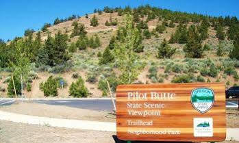 Hotel Country & By Radisson, Bend, Or
